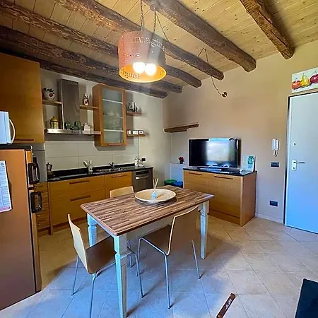 La Casa Sul Sasso In Town Serviced Dervio