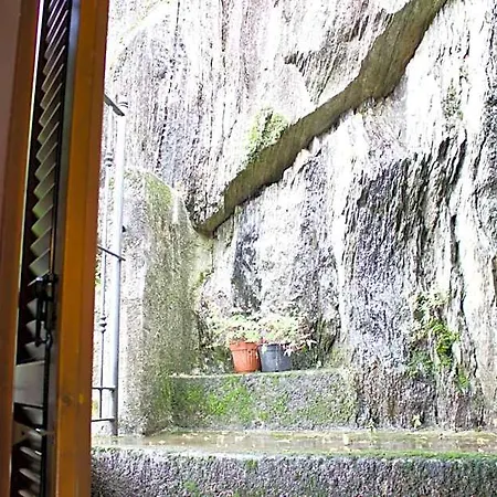 Aparthotel La Casa Sul Sasso In Town Serviced 3*