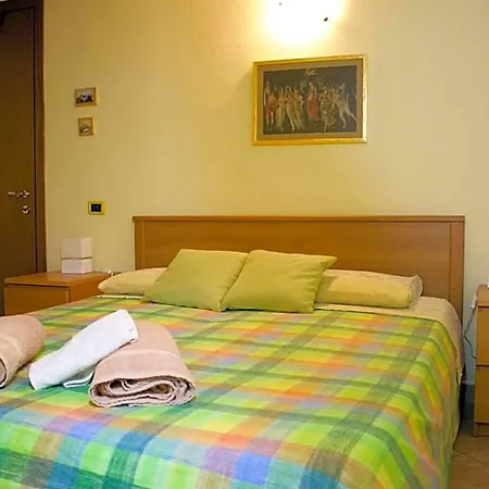 La Casa Sul Sasso In Town Serviced Dervio