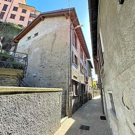 La Casa Sul Sasso In Town Serviced 3*