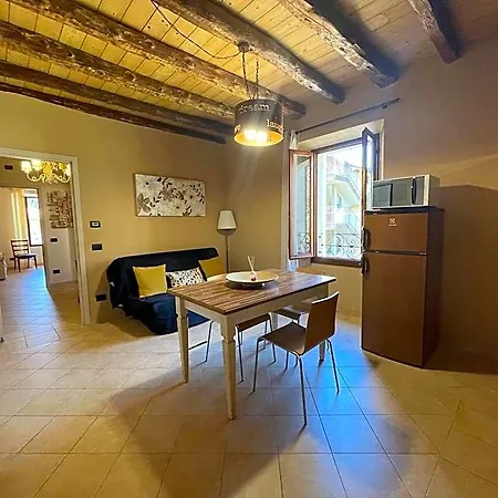 La Casa Sul Sasso In Town Serviced
