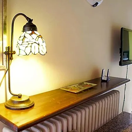 La Casa Sul Sasso In Town Serviced 3*