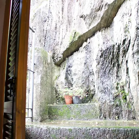 Aparthotel La Casa Sul Sasso In Town Serviced Dervio