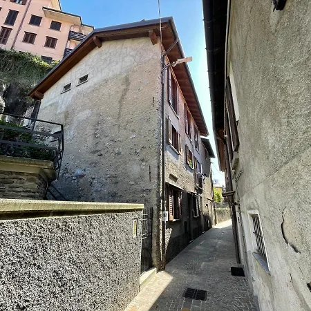 La Casa Sul Sasso In Town Serviced Aparthotel